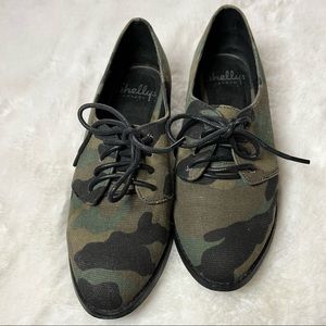 Shelly London Camo Heel Tie Up Shoes